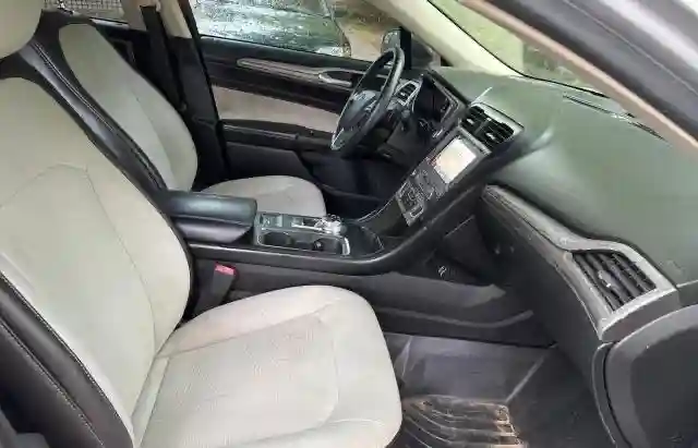 3FA6P0HD3KR193220 2019 FORD FUSION-4