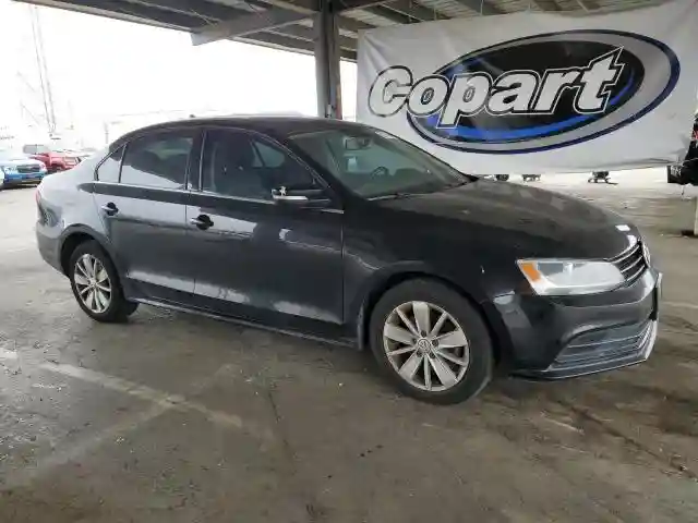 3VWLA7AJ2FM425670 2015 VOLKSWAGEN JETTA-3