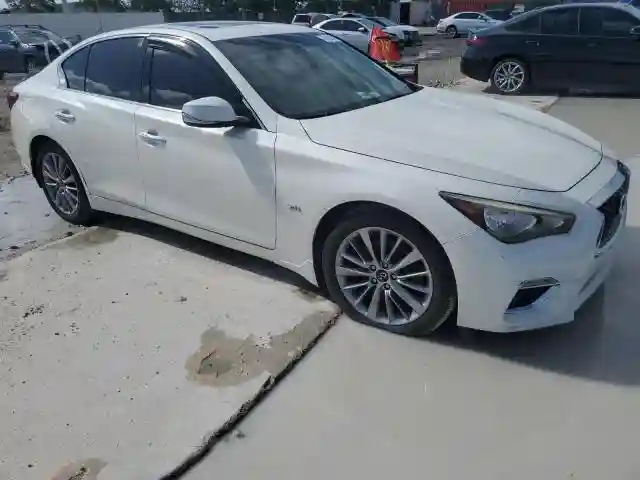 JN1EV7AR8LM251085 2020 INFINITI Q50-3
