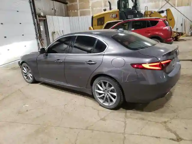 ZARFAEDN4H7550370 2017 ALFA ROMEO GIULIA-1