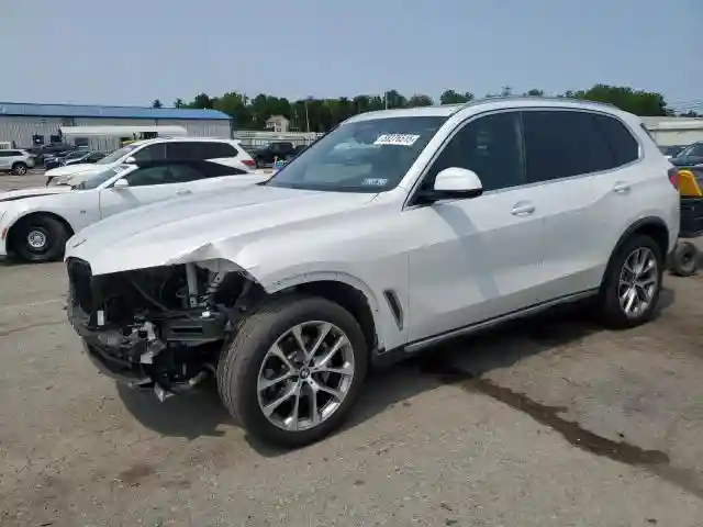 5UXCR6C06N9L01276 2022 BMW X5-0