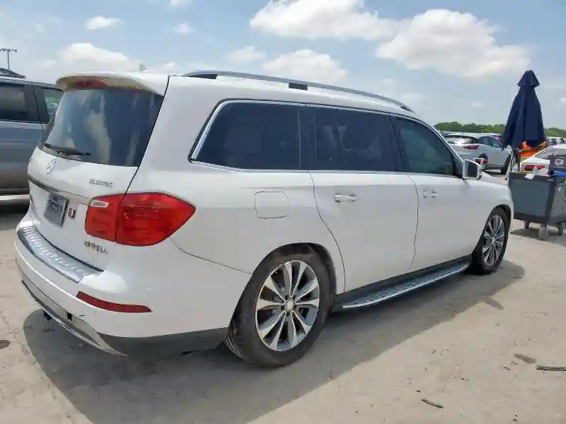 4JGDF2EE7FA535650 2015 MERCEDES-BENZ GL-CLASS-2