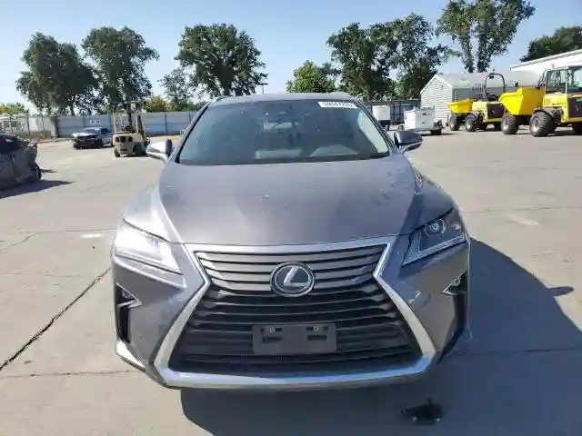 2T2BZMCA8HC115369 2017 LEXUS RX350-4