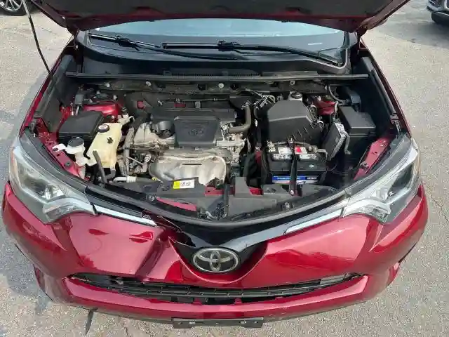 JTMBFREV2JD227264 2018 TOYOTA RAV4-4