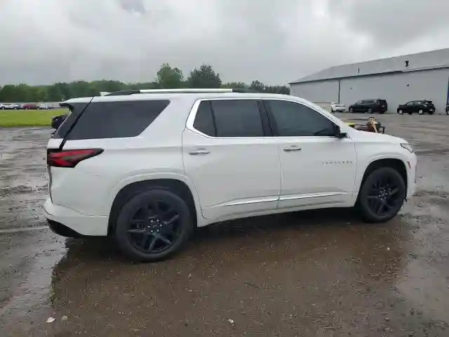 1GNERKKW6NJ139552 2022 CHEVROLET TRAVERSE-2