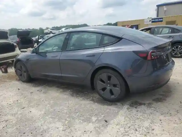 5YJ3E1EA5NF370049 2022 TESLA MODEL 3-1