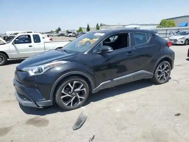NMTKHMBXXJR044779 2018 TOYOTA C-HR-0