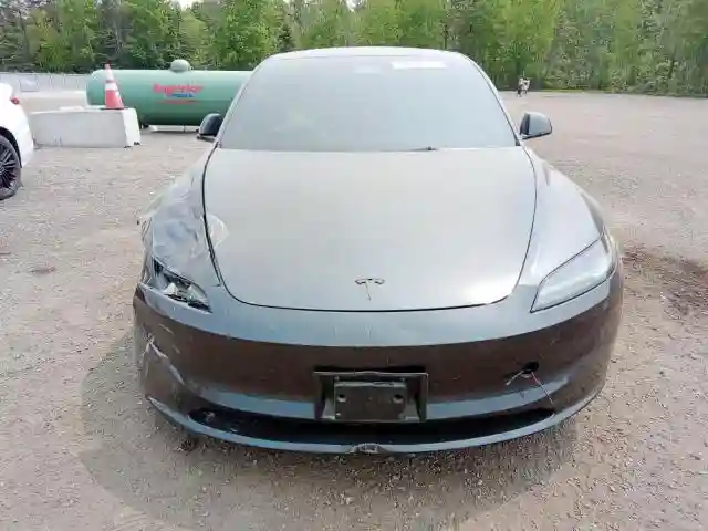 LRW3E7FA7RC057960 2024 TESLA MODEL 3-4