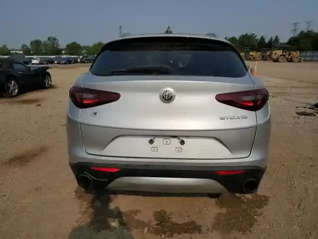 ZASFAKANXJ7C01630 2018 ALFA ROMEO STELVIO-5