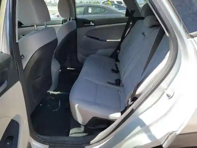 KM8J2CA45KU922790 2019 HYUNDAI TUCSON-5