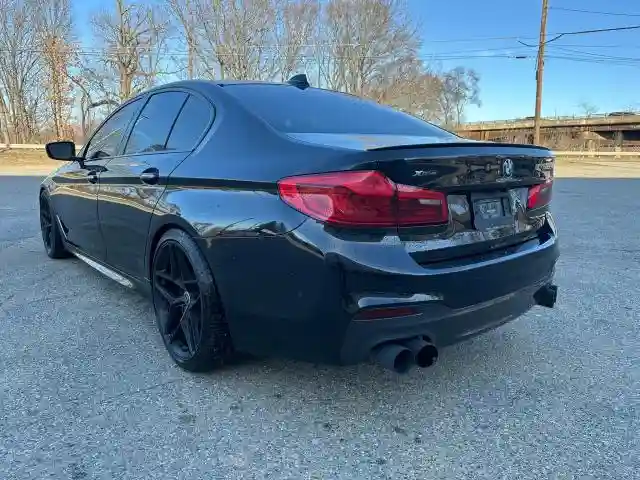 WBAJB9C55JB035226 2018 BMW M5-2