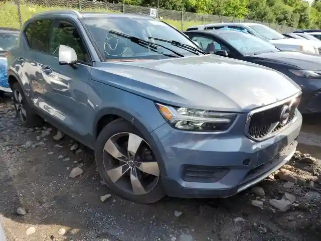 YV4162UK2L2189265 2020 VOLVO XC40-3