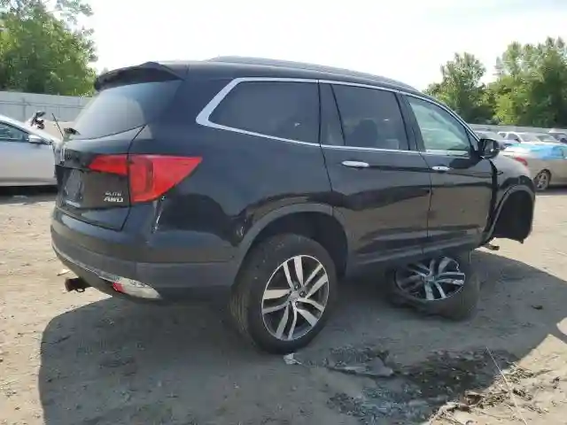 5FNYF6H02JB064813 2018 HONDA PILOT-2