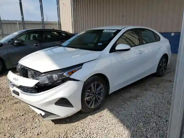 3KPF24AD0RE807958 2024 KIA FORTE-0