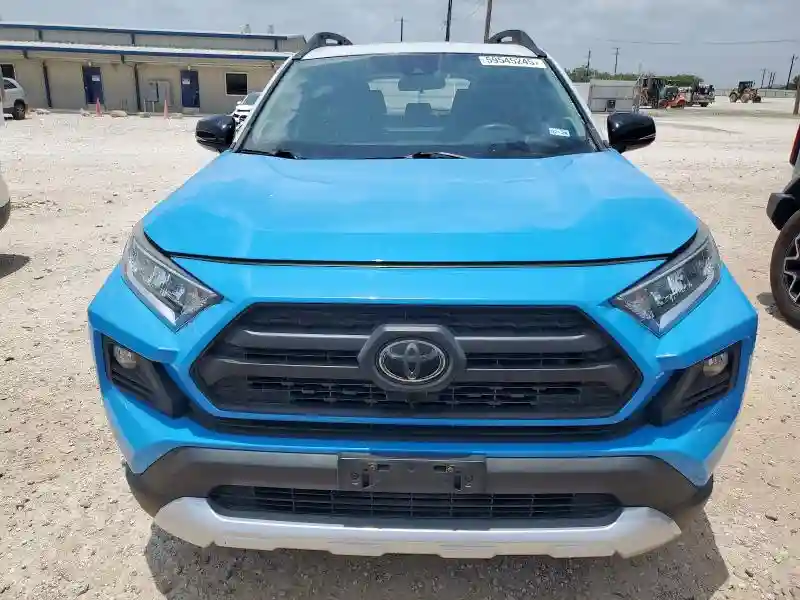 2T3J1RFVXKW016388 2019 TOYOTA RAV4-4