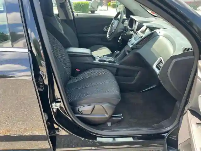 2GNALBEK0H1606021 2017 CHEVROLET EQUINOX-4