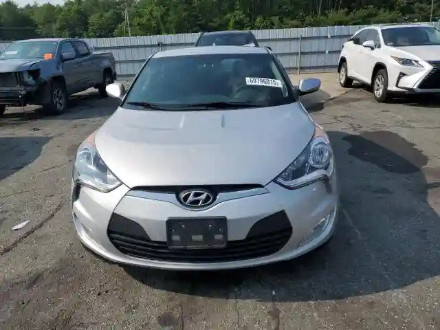 KMHTC6AD3HU309325 2017 HYUNDAI VELOSTER-4
