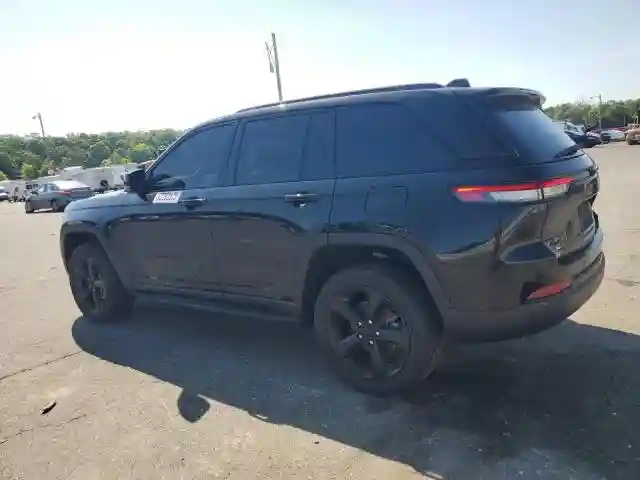 1C4RJHAG5N8623962 2022 JEEP GRAND CHEROKEE-1