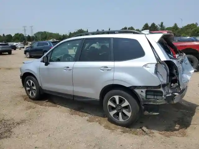 JF2SJAGC7HH509027 2017 SUBARU FORESTER-1