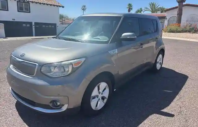 KNDJX3AEXF7001569 2015 KIA SOUL-1