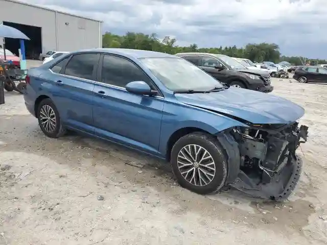 3VWC57BU6MM025945 2021 VOLKSWAGEN JETTA-3