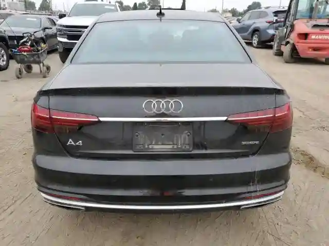 WAUEAAF43RN005595 2024 AUDI A4-5
