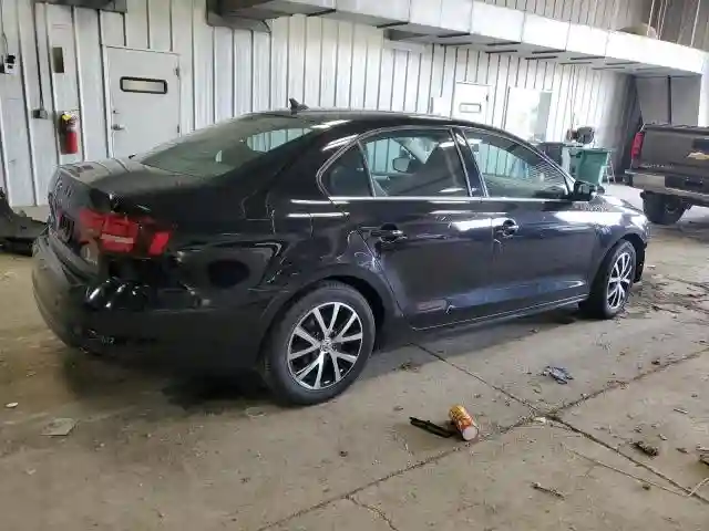 3VWDB7AJ4HM239505 2017 VOLKSWAGEN JETTA-2