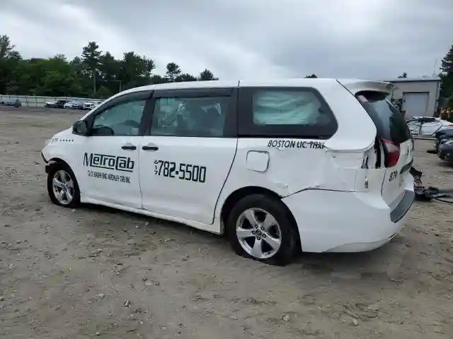 5TDZZ3DC4JS943140 2018 TOYOTA SIENNA-1