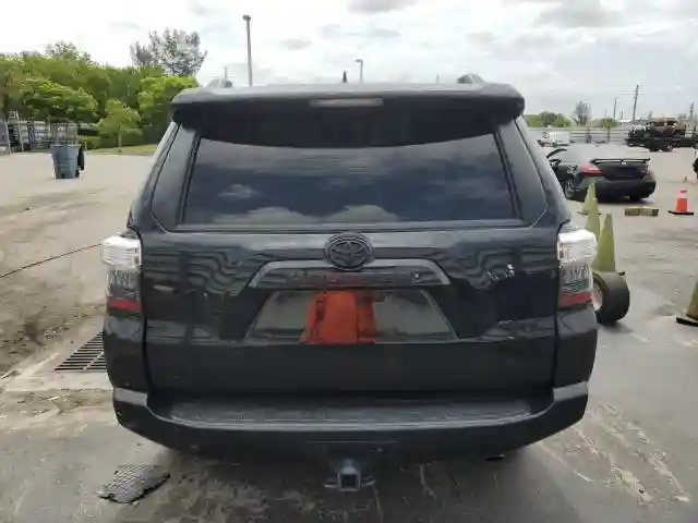 JTEEU5JR1M5237556 2021 TOYOTA 4RUNNER-5