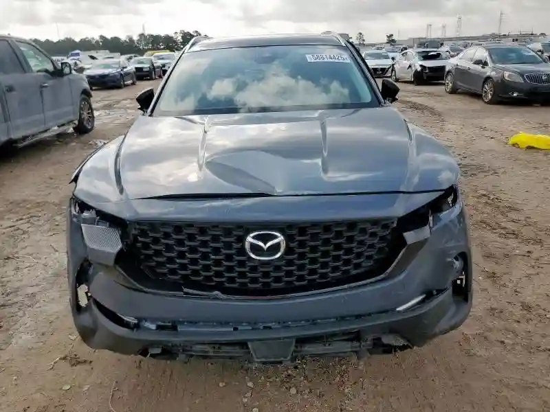 7MMVABCM5PN136344 2023 MAZDA CX-50-4