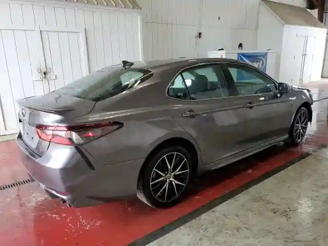 4T1G11AK9RU247438 2024 TOYOTA CAMRY-2