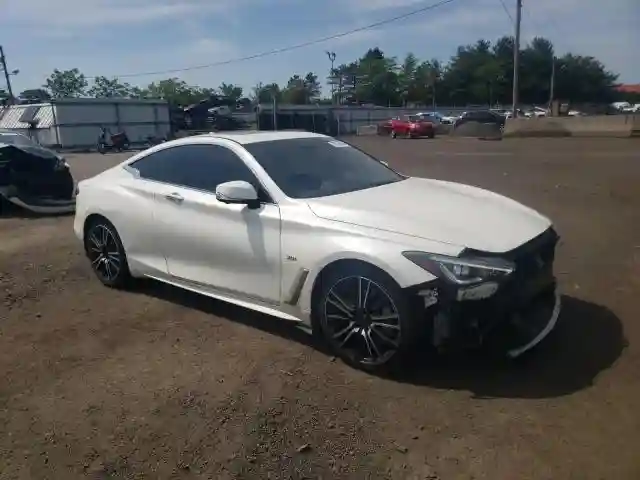 JN1EV7EL6JM390313 2018 INFINITI Q60-3
