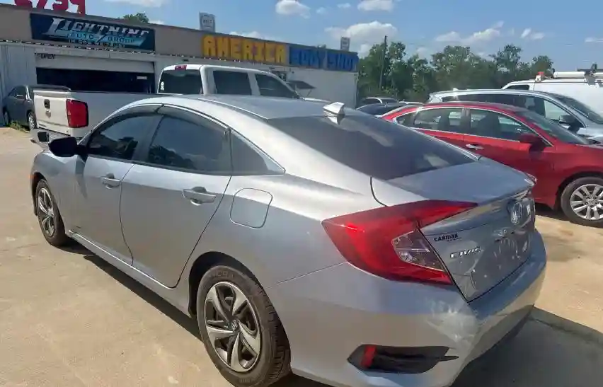 19XFC2F50HE229233 2017 HONDA CIVIC-2