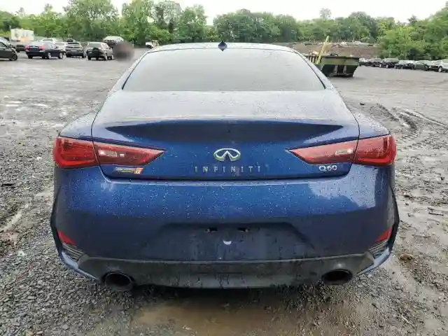 JN1EV7EL9JM390743 2018 INFINITI Q60-5