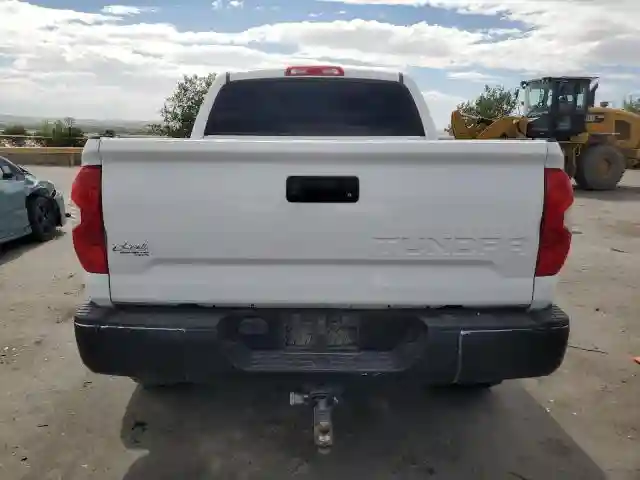5TFDY5F15JX719857 2018 TOYOTA TUNDRA-5