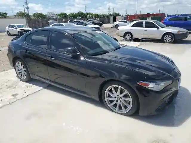 ZARFAMAN7K7598712 2019 ALFA ROMEO GIULIA-3