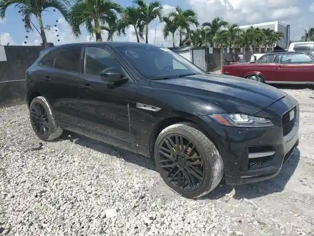 SADCL2BN1HA085899 2017 JAGUAR F-PACE-3