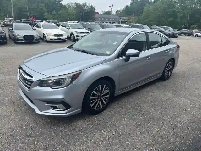 4S3BNAF67K3027967 2019 SUBARU LEGACY-1