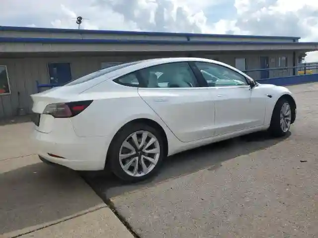 5YJ3E1EA8KF486793 2019 TESLA MODEL 3-2
