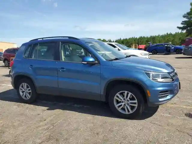 WVGBV7AXXHK006284 2017 VOLKSWAGEN TIGUAN-3