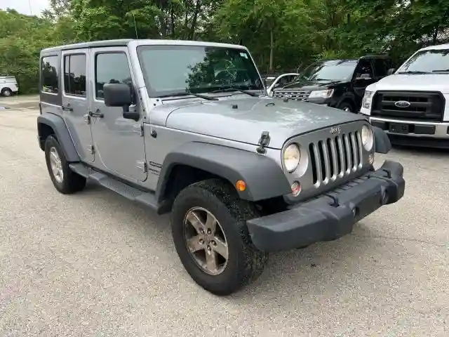 1C4HJWDG6JL927319 2018 JEEP WRANGLER-0