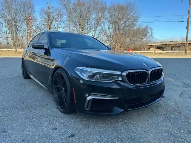 WBAJB9C55JB035226 2018 BMW M5-1