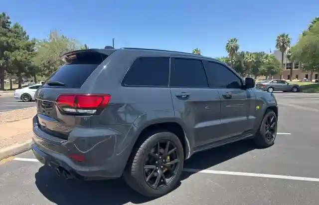 AZ398589 2018 JEEP GRAND CHEROKEE-3