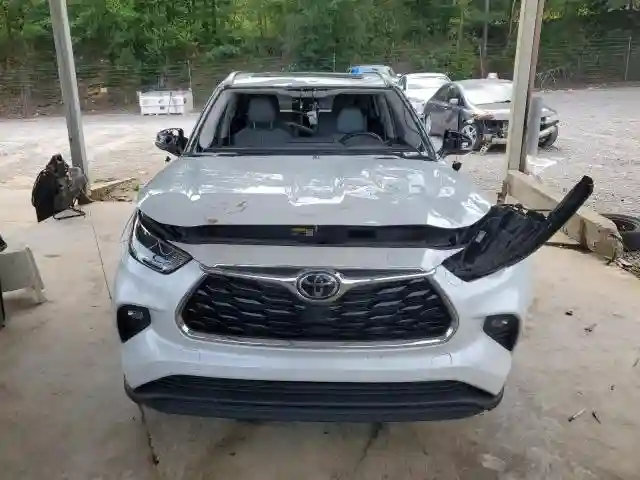 5TDKDRAH0PS039765 2023 TOYOTA HIGHLANDER-4