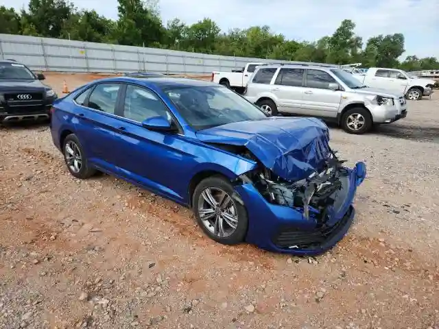 3VW7M7BU2RM024383 2024 VOLKSWAGEN JETTA-3