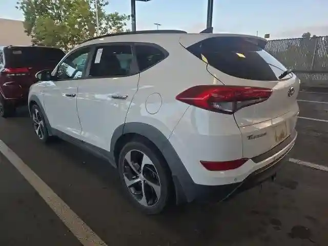 KM8J3CA27GU055024 2016 HYUNDAI TUCSON-2