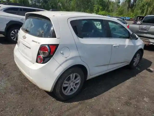 1G1JC6SH4F4167246 2015 CHEVROLET SONIC-2