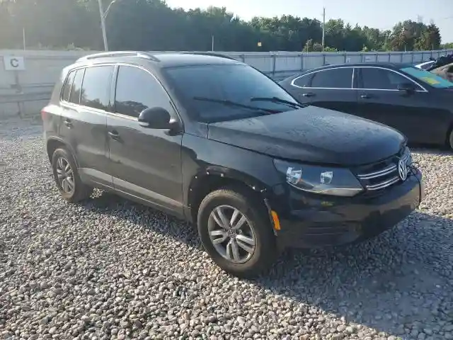 WVGAV7AX5HK020668 2017 VOLKSWAGEN TIGUAN-3