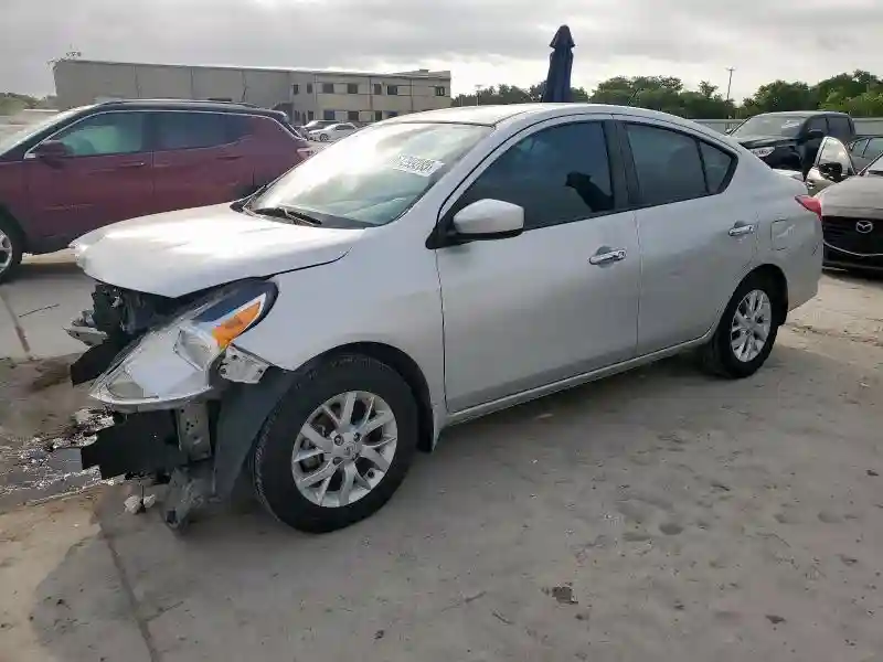 3N1CN7AP8HL891322 2017 NISSAN VERSA-0