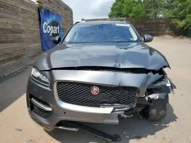 SADCL2GX3JA291256 2018 JAGUAR F-PACE-4